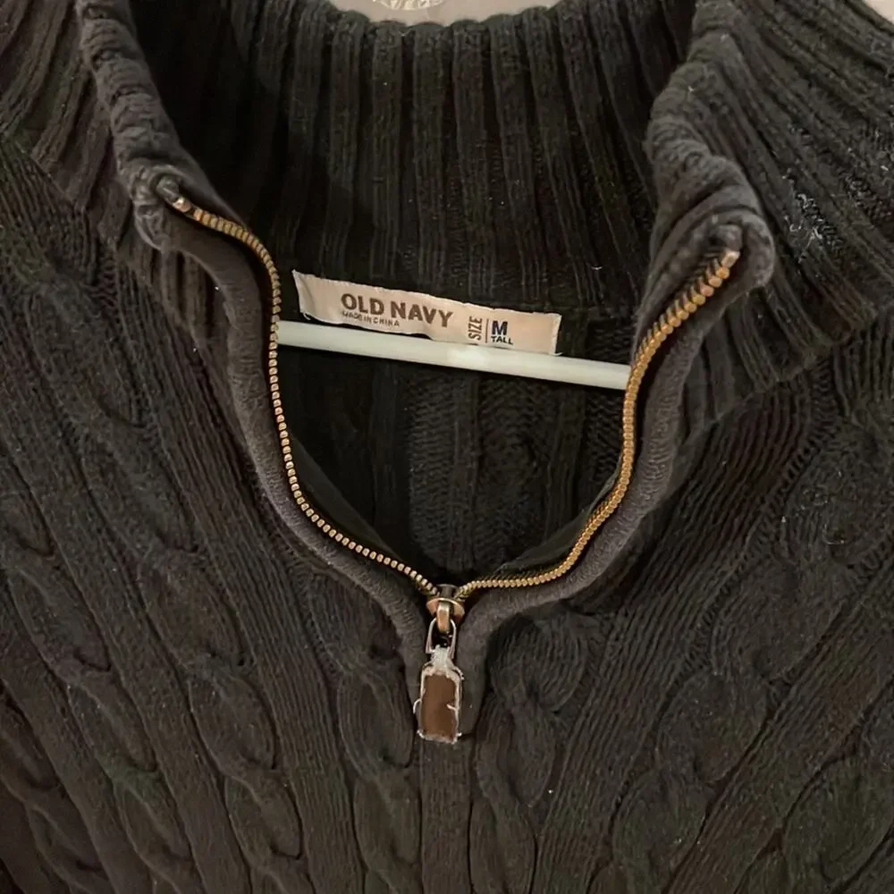 Old navy black quarter zip sweater medium